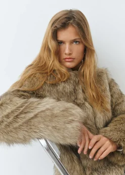 Abrigo corto efecto pelo*Brownie Clearance