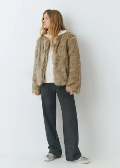 Abrigo corto efecto pelo*Brownie Clearance