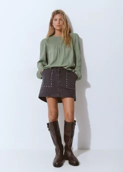 Blusa cuello redondo smock en pico*Brownie Hot