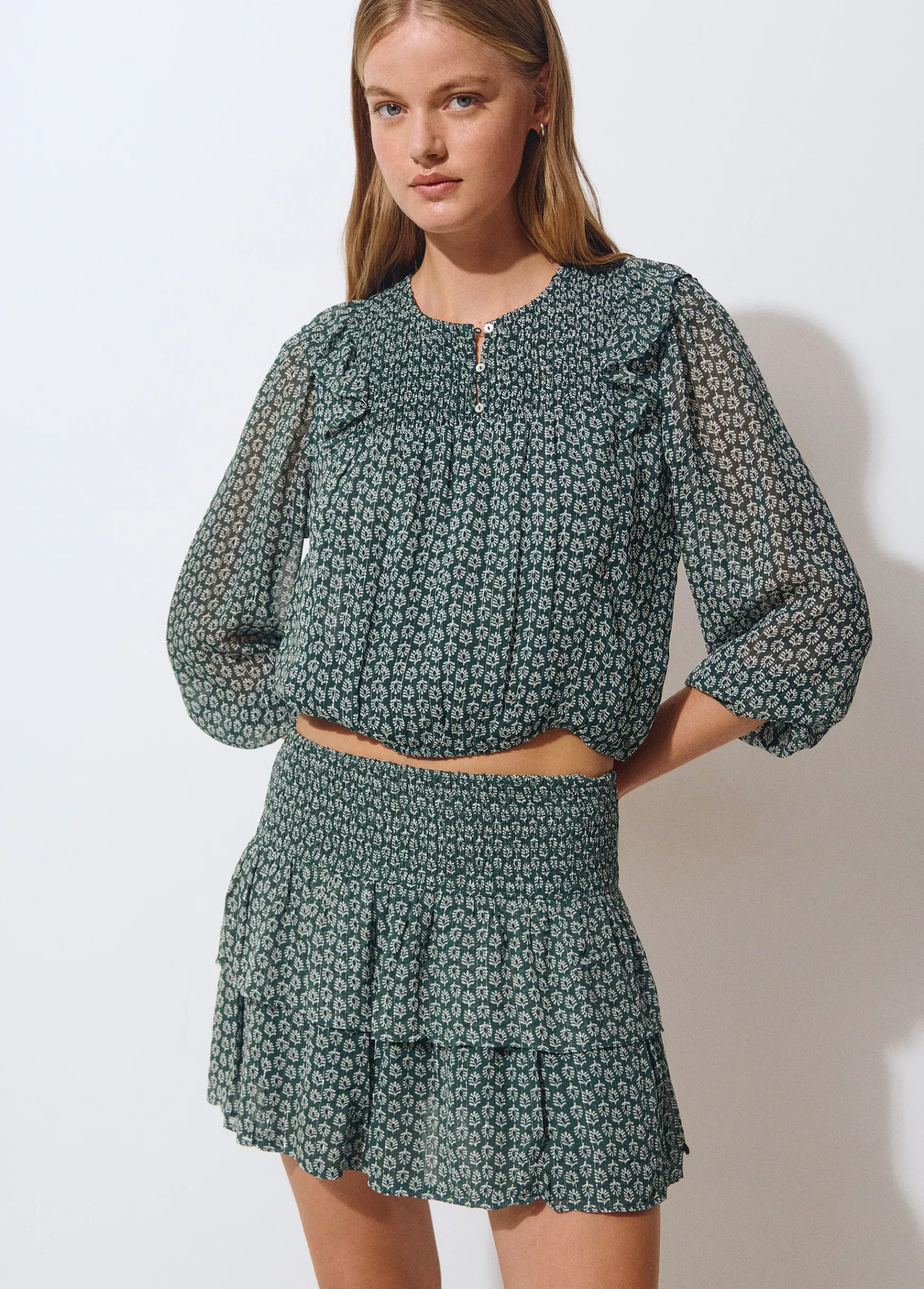 Blusa estampado bicolor*Brownie Clearance