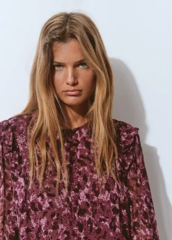 Blusa volantes mangas estampada brillo*Brownie Best