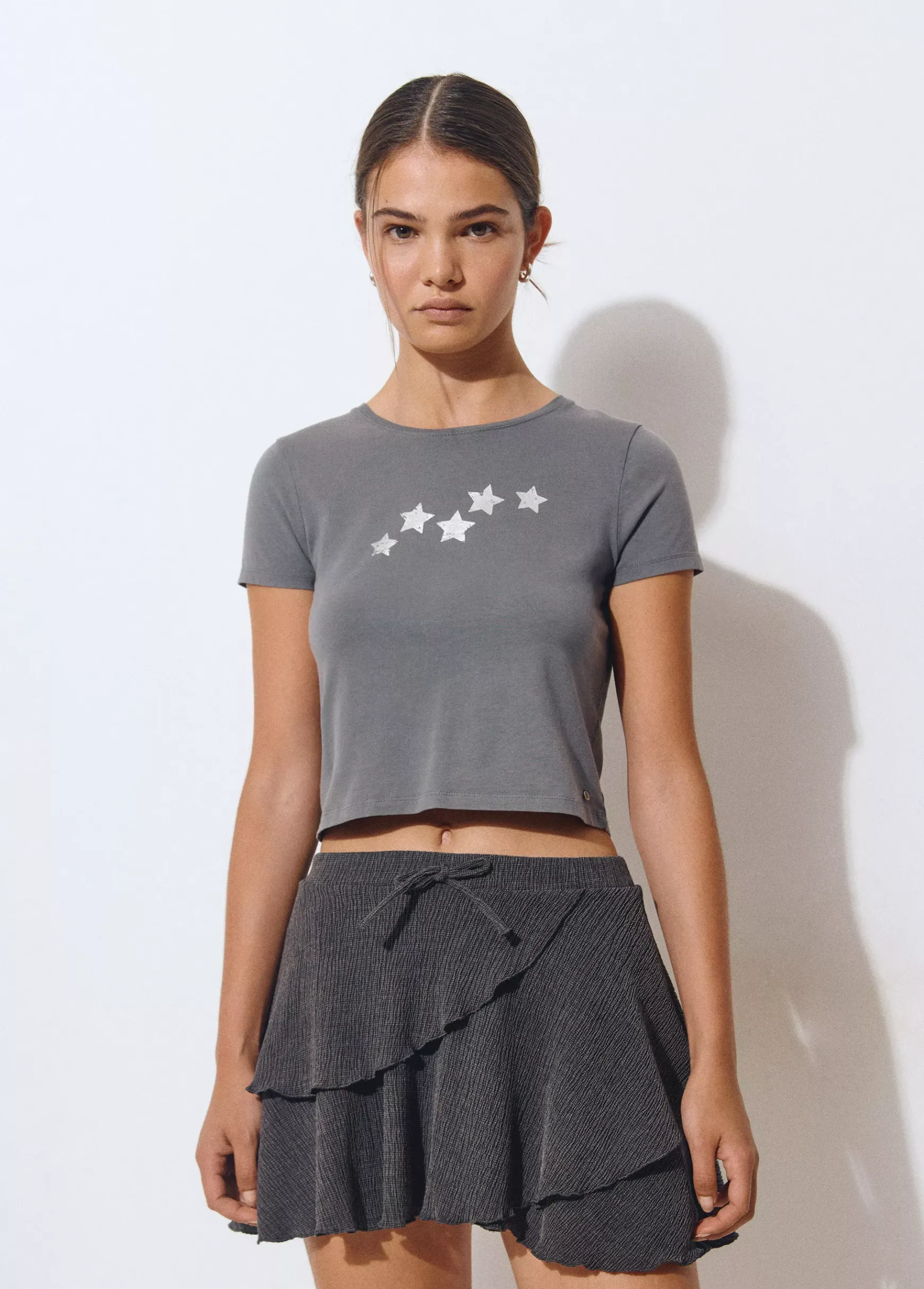 Falda corta volantes tejido estructura*Brownie New