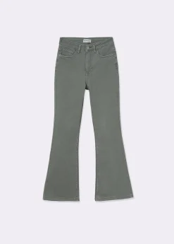 Pantalón flare cropped botones*Brownie Hot