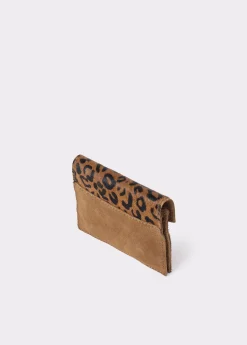 Tarjetero solapa piel estampado animal*Brownie